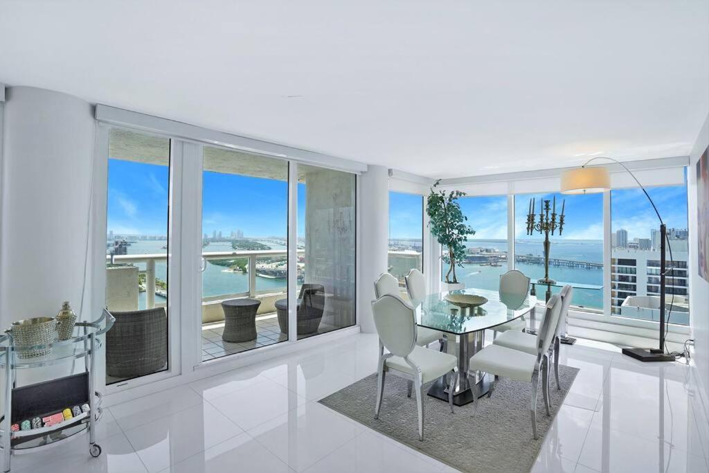 Apartamento Spectacular! Penthouse With Direct Water Views! Miami